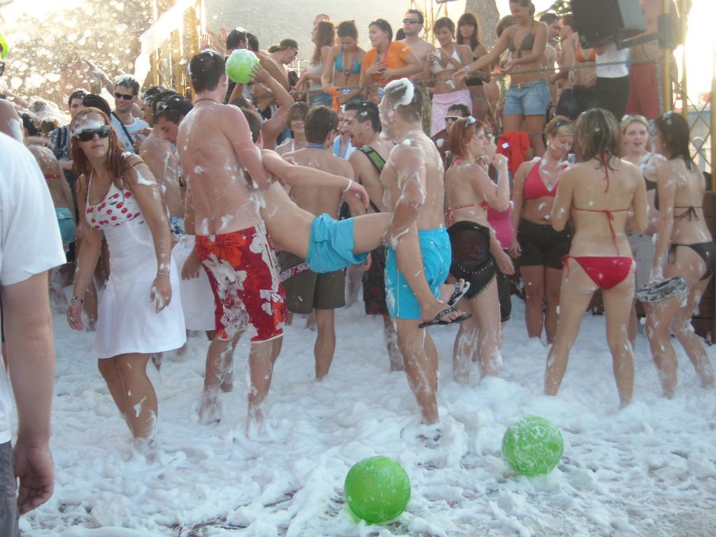 i/Kranj/Absolvent08/02-StarBeach/absolvent 1386.jpg